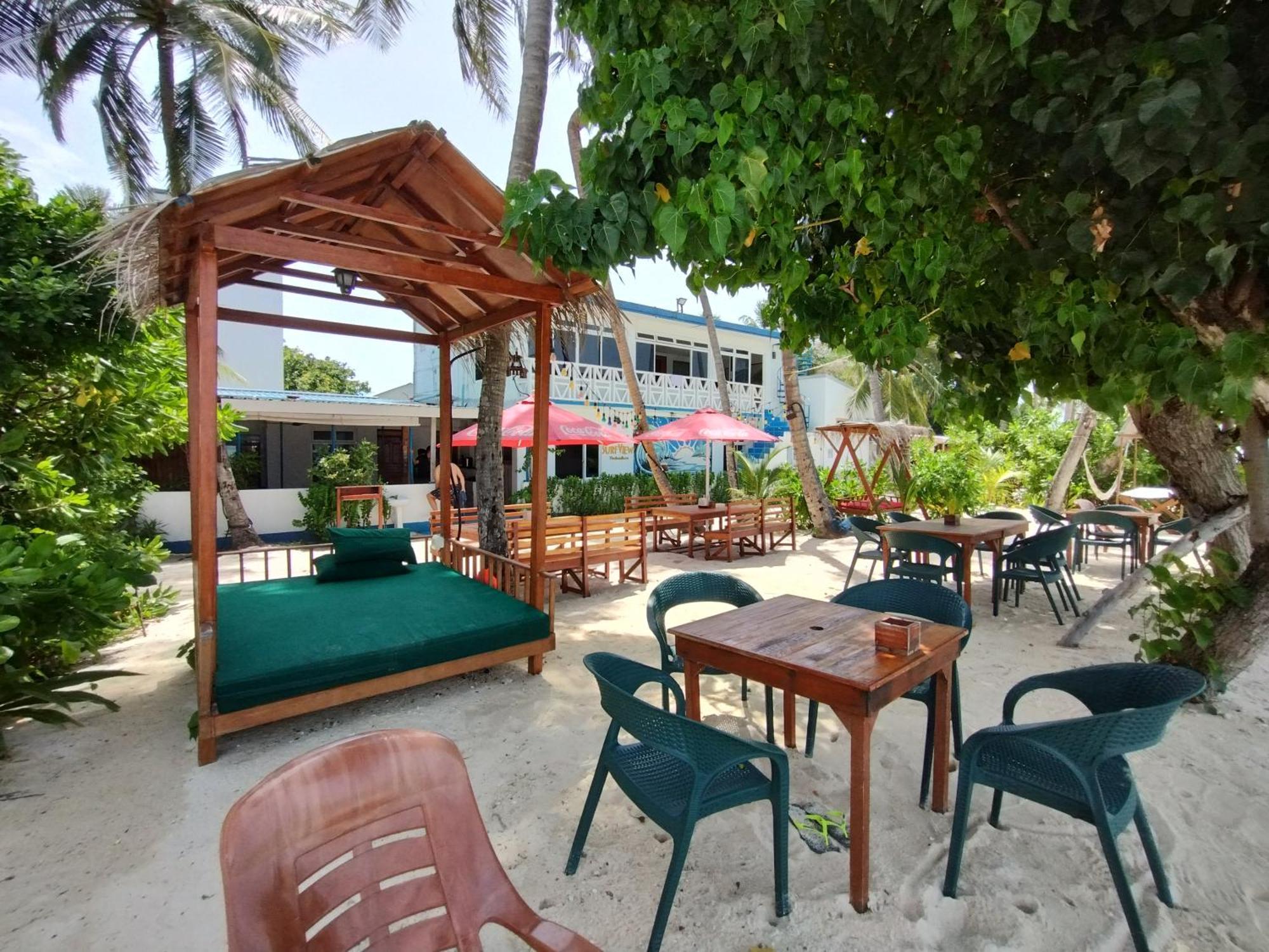Batuta Maldives Surf View Hotel Thulusdhoo Exterior foto